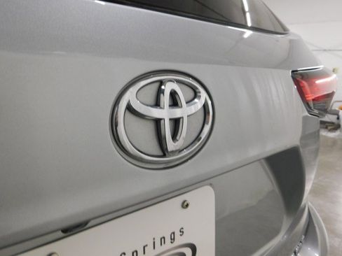 Used 2023 Toyota Highlander XSE image 5