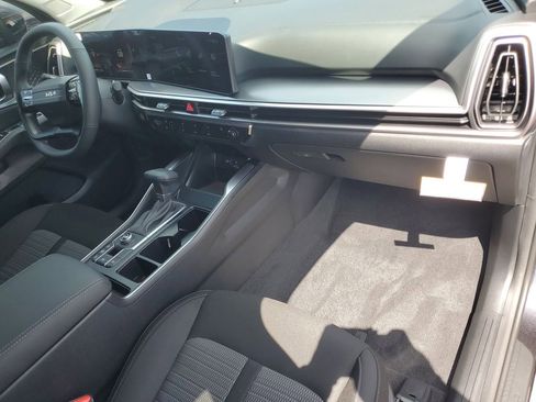 New 2026 Kia Sorento LX image 11