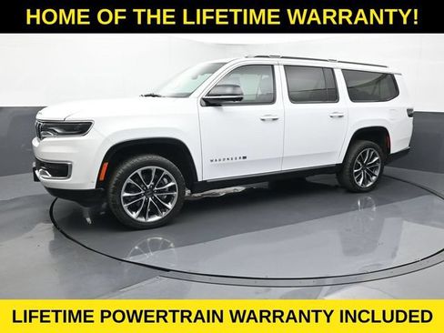 Used 2023 Jeep Wagoneer L Series III w/ Premium Group I AWD/4WD image 2