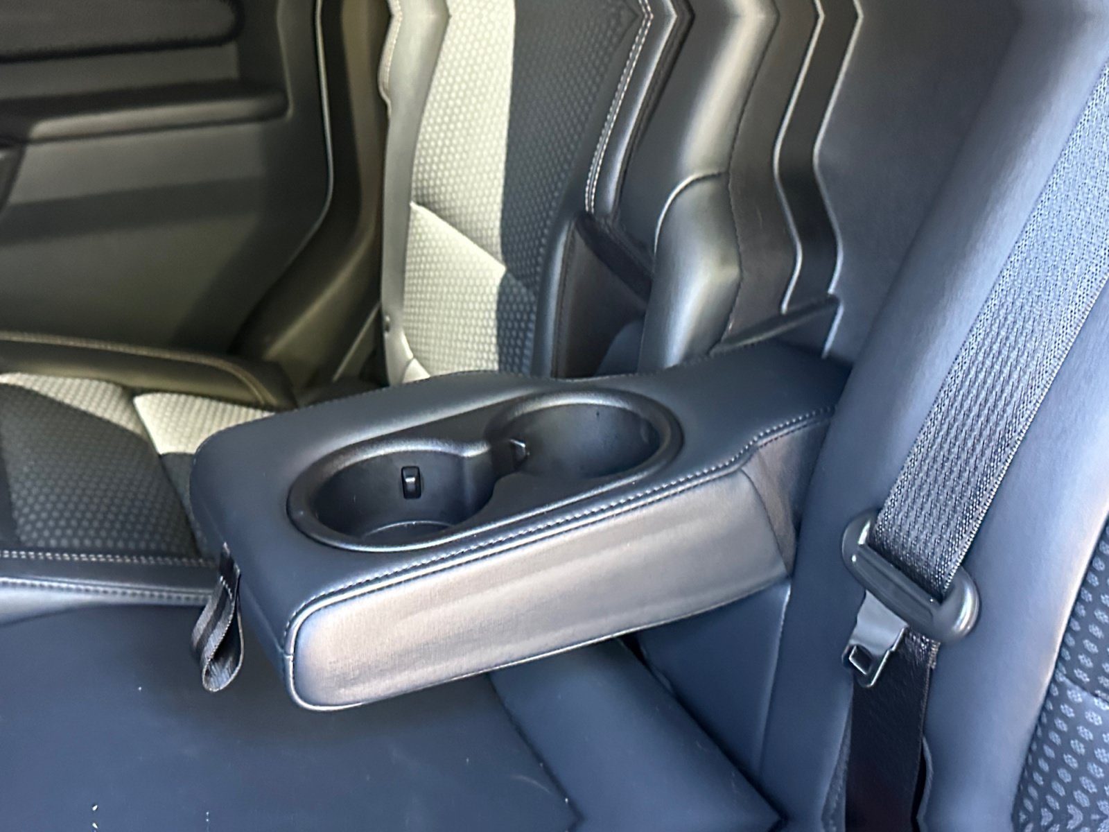 Used 2024 Ford Bronco Raptor w/ Interior Carbon Fiber Pack 6 AWD/4WD image 25