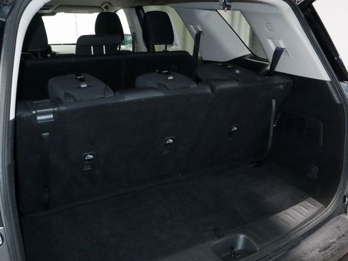 Certified 2025 Nissan Pathfinder SV AWD/4WD image 13
