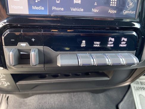 Used 2024 RAM 2500 Tradesman w/ Power Wagon Package image 15