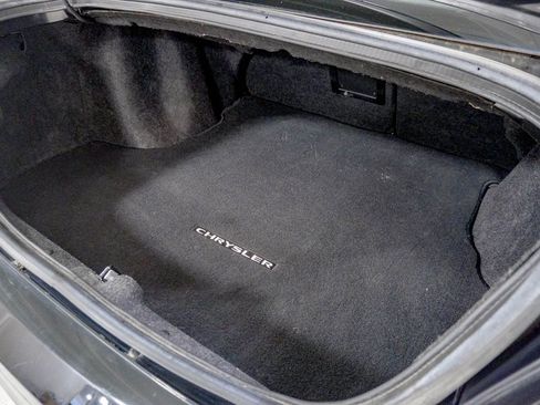 Used 2014 Chrysler 200 Limited w/ 200 S V6 Premium Group image 7