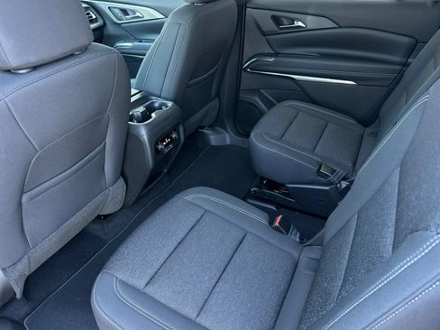 New 2026 Chevrolet Traverse LT FWD image 12