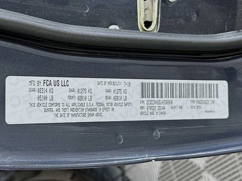 Used 2018 Dodge Charger SXT Plus w/ Blacktop Package image 32