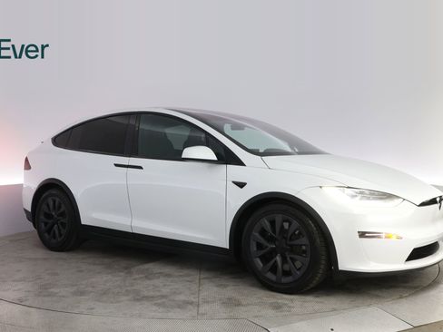 Used 2023 Tesla Model X AWD/4WD image 14