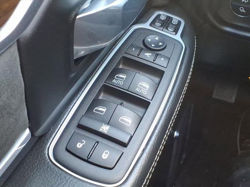 Certified 2024 RAM 2500 Laramie image 11