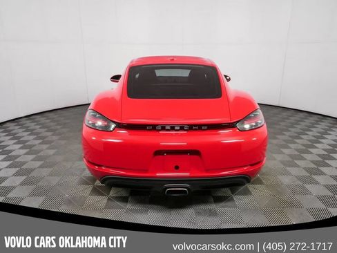 Used 2018 Porsche 718 Cayman RWD image 4
