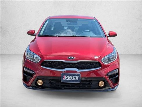 Used 2021 Kia Forte LXS FWD image 2
