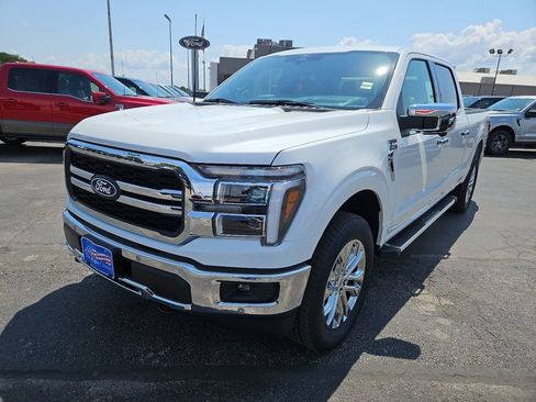 New 2025 Ford F150 Lariat w/ Equipment Group 502A High image 4