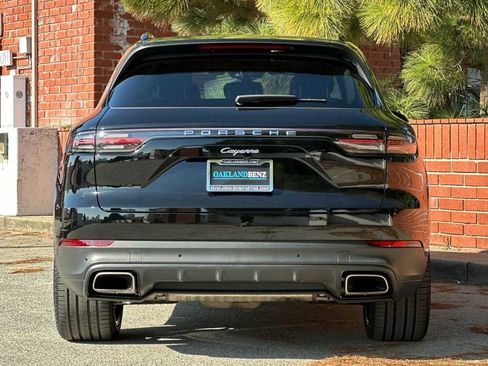 Used 2023 Porsche Cayenne image 5