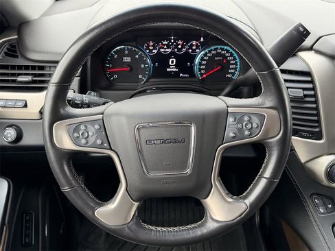Used 2018 GMC Yukon XL Denali w/ Denali Ultimate Package image 14