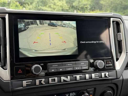 Certified 2025 Nissan Frontier SV w/ SV Convenience Package RWD image 15