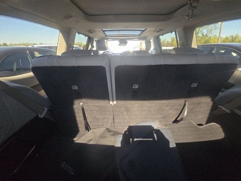 Used 2024 Jeep Wagoneer 4WD w/ Premium Group I image 9