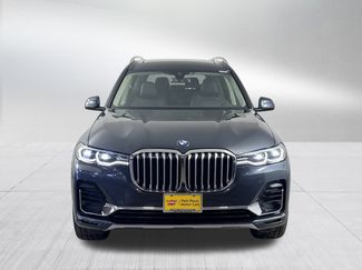 Used 2022 BMW X7 xDrive40i w/ Premium Package video 2