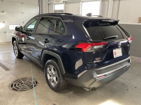 Used 2025 Toyota RAV4 XLE image 4