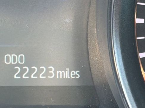 Used 2023 Toyota Camry XSE w/ Navigation Package image 28