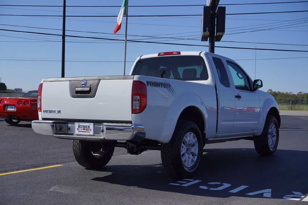 Used 2013 Nissan Frontier S RWD image 7
