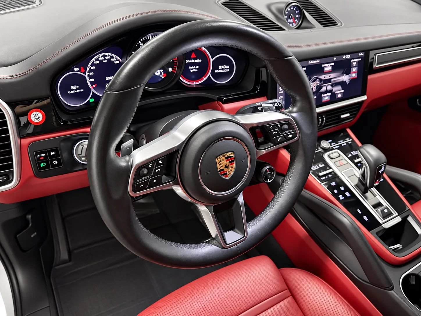 Used 2021 Porsche Cayenne GTS AWD/4WD image 10