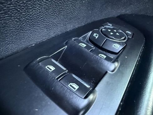 Used 2016 Lincoln MKX Reserve w/ Climate Package image 10