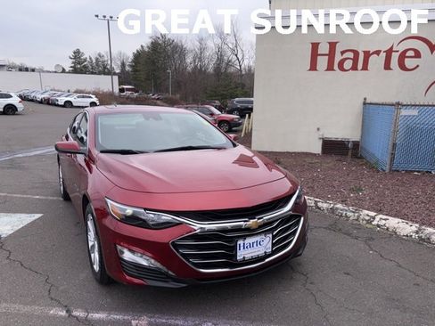 Used 2024 Chevrolet Malibu LT image 1