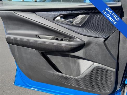 New 2026 Chevrolet Blazer EV LT image 9