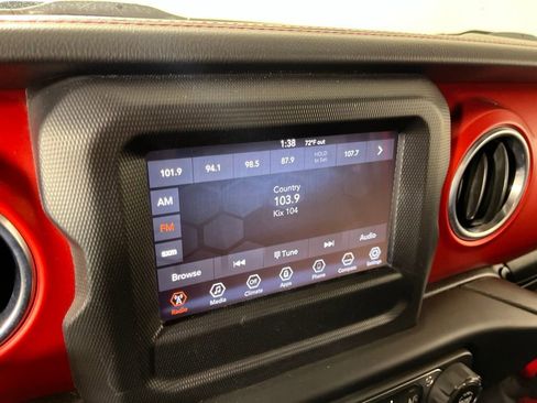 Used 2020 Jeep Wrangler Unlimited Rubicon AWD/4WD image 27