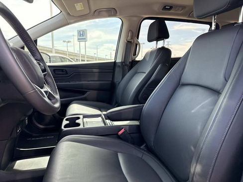 Used 2026 Honda Odyssey EX-L image 7