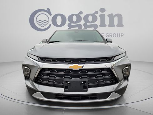 New 2026 Chevrolet Blazer LT w/ Convenience Package FWD image 9