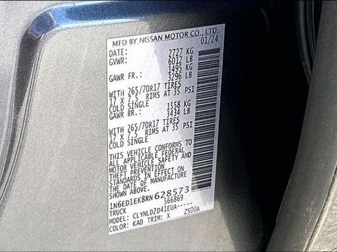 Used 2024 Nissan Frontier PRO-4X AWD/4WD image 16