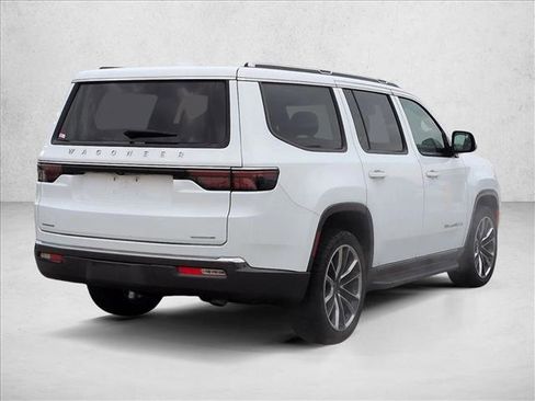 Used 2022 Jeep Wagoneer Series II w/ Premium Group I image 5