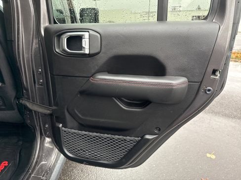 Used 2019 Jeep Wrangler Unlimited Rubicon image 22