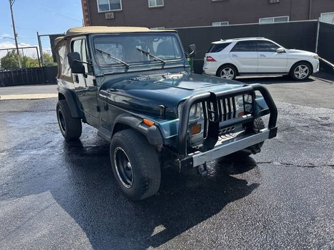 Used 1993 Jeep Wrangler Base 2dr 4WD SUV image 40