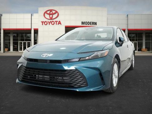 New 2026 Toyota Camry LE image 5