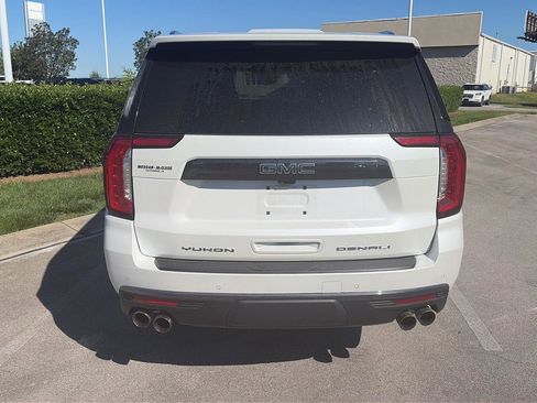 Used 2024 GMC Yukon Denali Ultimate AWD/4WD image 7