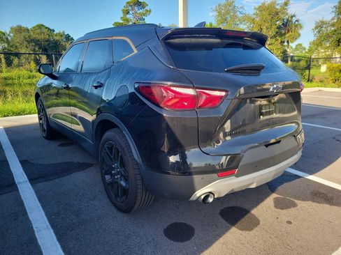 Used 2019 Chevrolet Blazer LT w/ Sun and Wheels Package FWD image 8