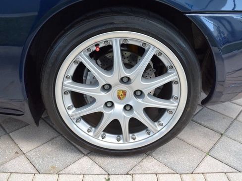 Used 2000 Porsche 911 Carrera 4 image 76
