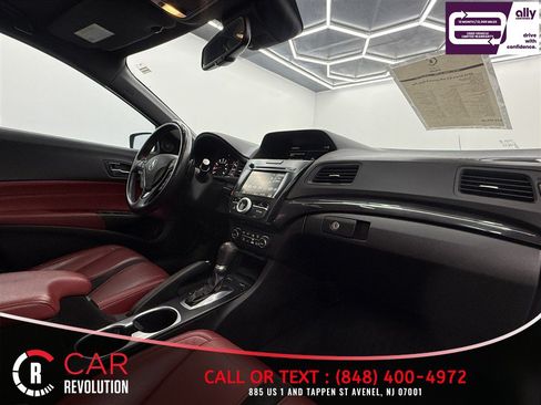 Used 2019 Acura ILX FWD image 31