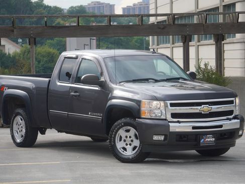 Used 2011 Chevrolet Silverado 1500 LT w/ All-Star Edition image 34