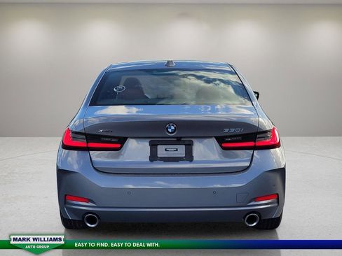 Used 2023 BMW 330i xDrive Sedan w/ Premium Package image 7