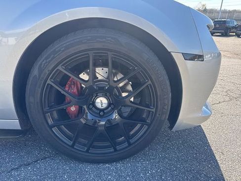 Used 2015 Chevrolet Camaro SS w/ Rear Vision Package image 4