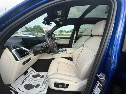 Used 2025 BMW X5 M60i AWD/4WD image 12