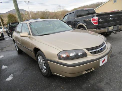 Used 2004 Chevrolet Impala w/ Preferred Equipment Group image 11