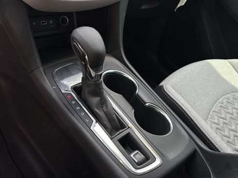 Used 2024 Chevrolet Equinox LS FWD image 30