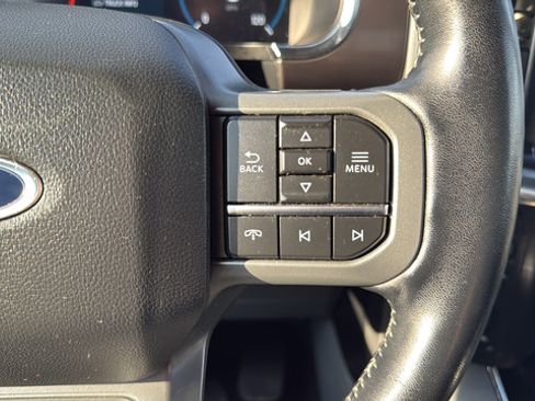 Used 2022 Ford F150 Lariat w/ Equipment Group 501A Mid AWD/4WD image 15