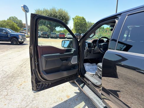 Used 2023 Ford F150 Lariat w/ Equipment Group 502A High AWD/4WD image 30
