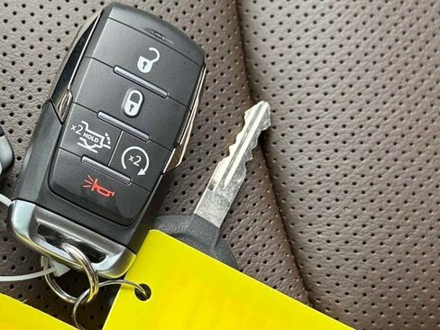 New 2026 RAM 2500 Limited image 28