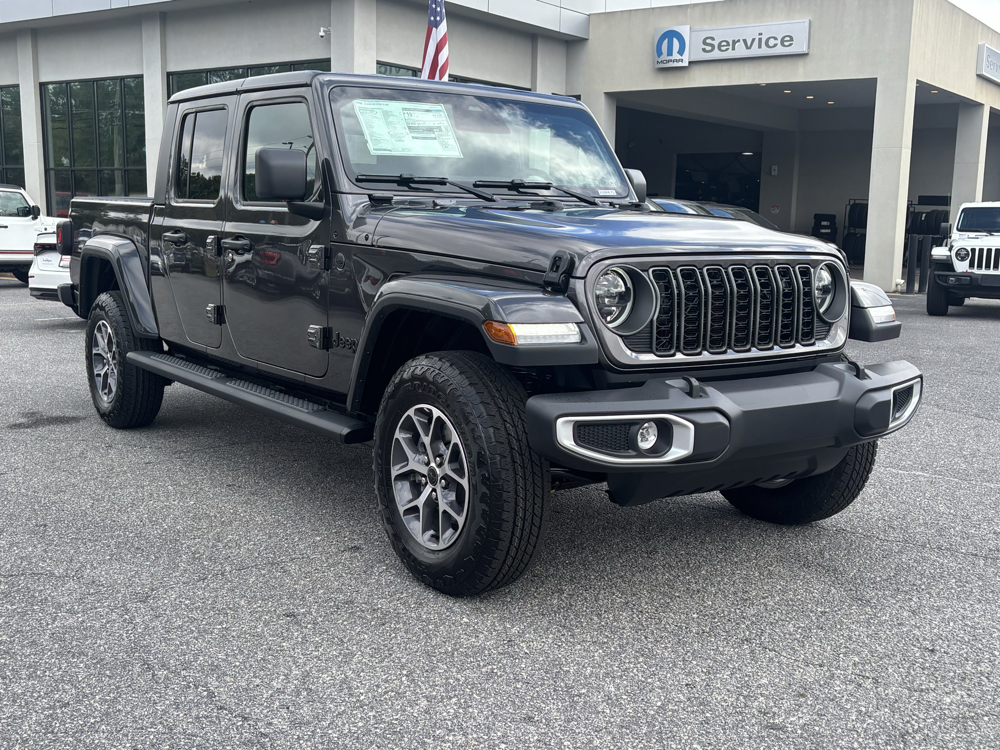 New 2027 Jeep Gladiator Sport AWD/4WD image 4