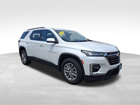 Certified 2023 Chevrolet Traverse LT AWD/4WD image 1