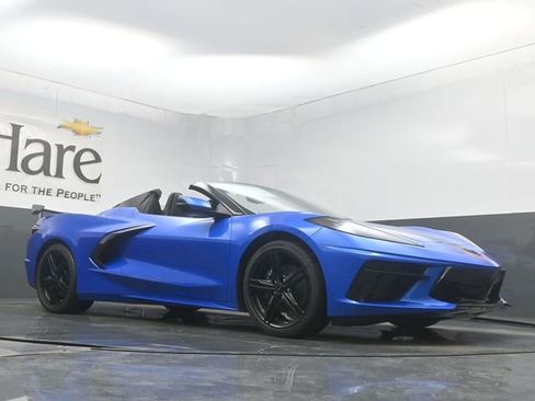 New 2026 Chevrolet Corvette Stingray Convertible w/ 1LT image 2